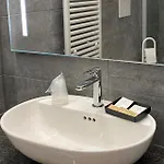 Hotel & Rinaldo 3*