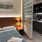 Hotel & Rinaldo