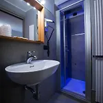 Hotel & Rinaldo