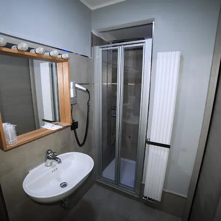 & Rinaldo Hotel Borgomanero