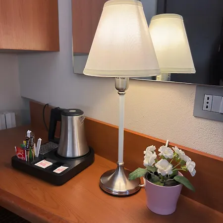 Hotel & Rinaldo Borgomanero