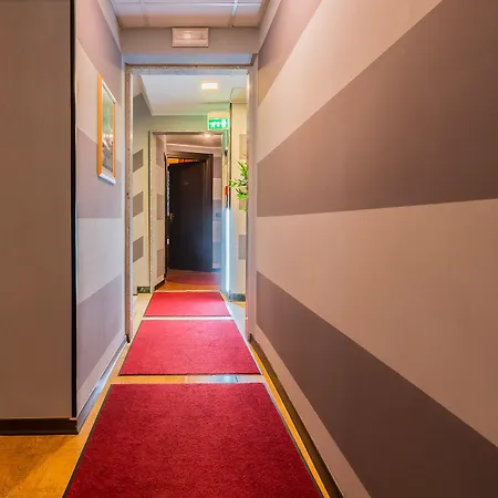 & Rinaldo Borgomanero