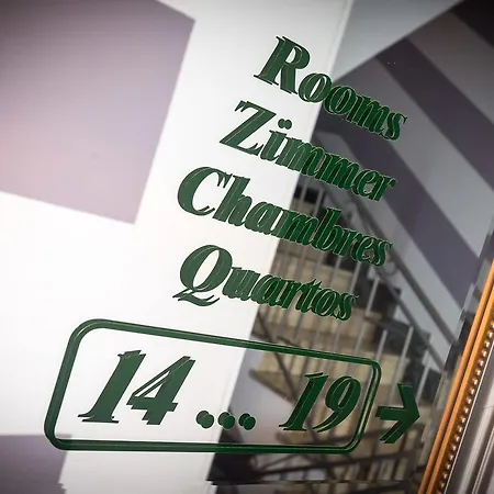 & Rinaldo Borgomanero