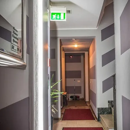 Rinaldo Hotel